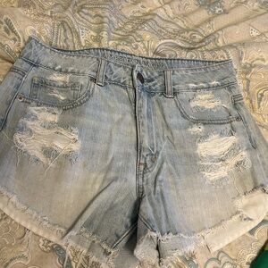 AE Jean shorts high-rise size 6